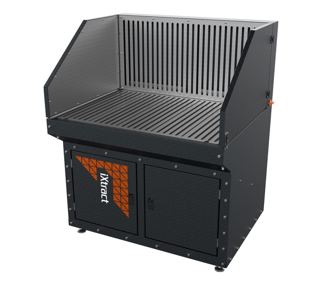 Enclosed Downdraught Bench | iXtract